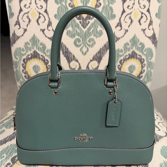 Coach Handbags - Coach Crossgrain Leather Dome Sierra Satchel in Sage Green EUC